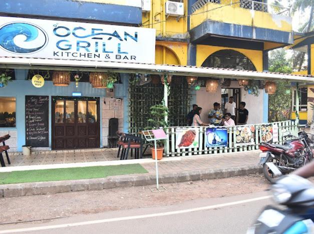 Sun And Sea Guest House Calangute Ngoại thất bức ảnh