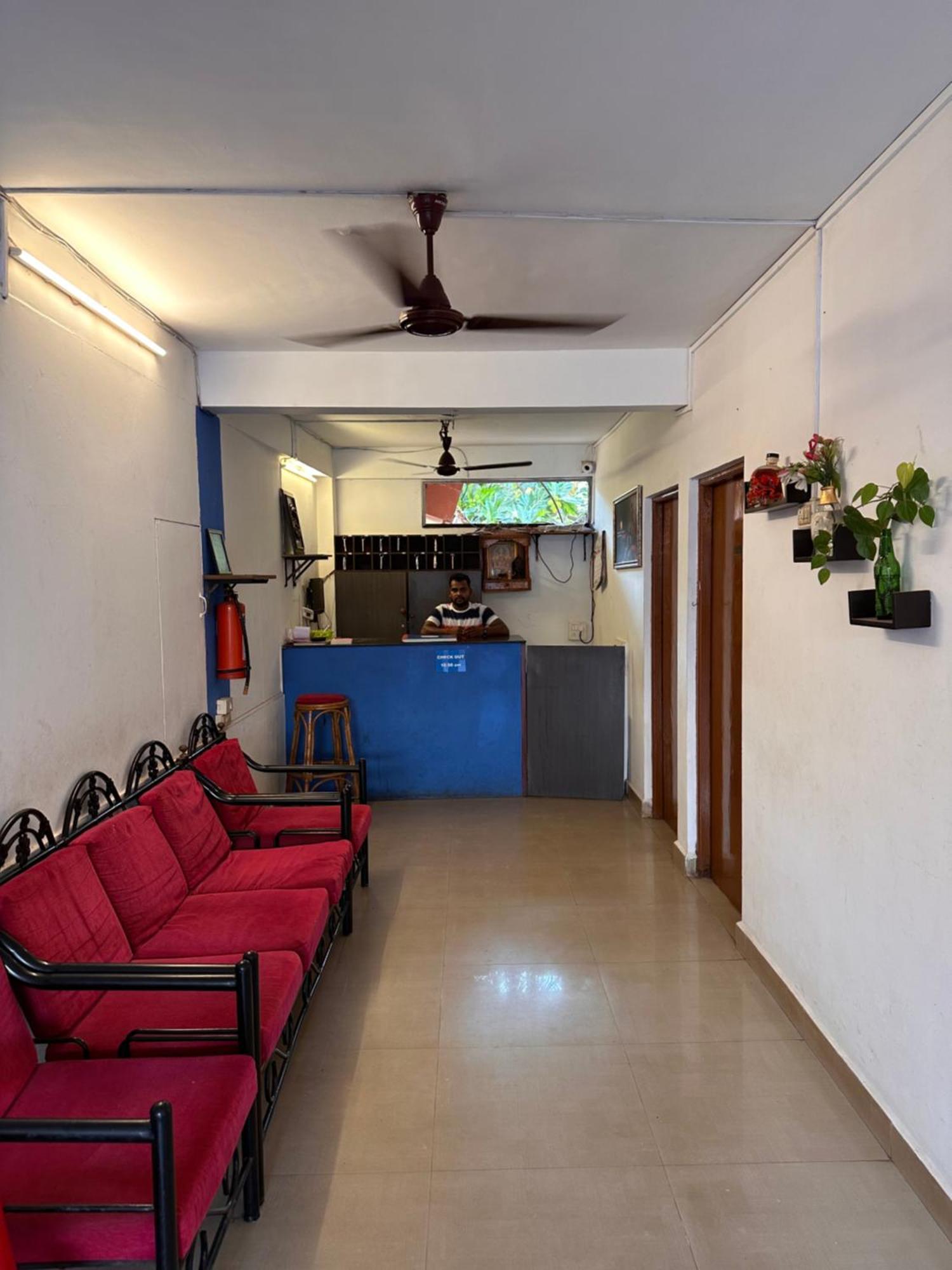 Sun And Sea Guest House Calangute Ngoại thất bức ảnh