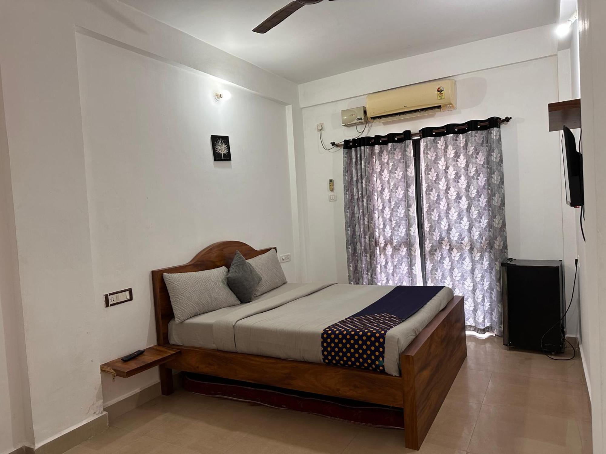 Sun And Sea Guest House Calangute Ngoại thất bức ảnh